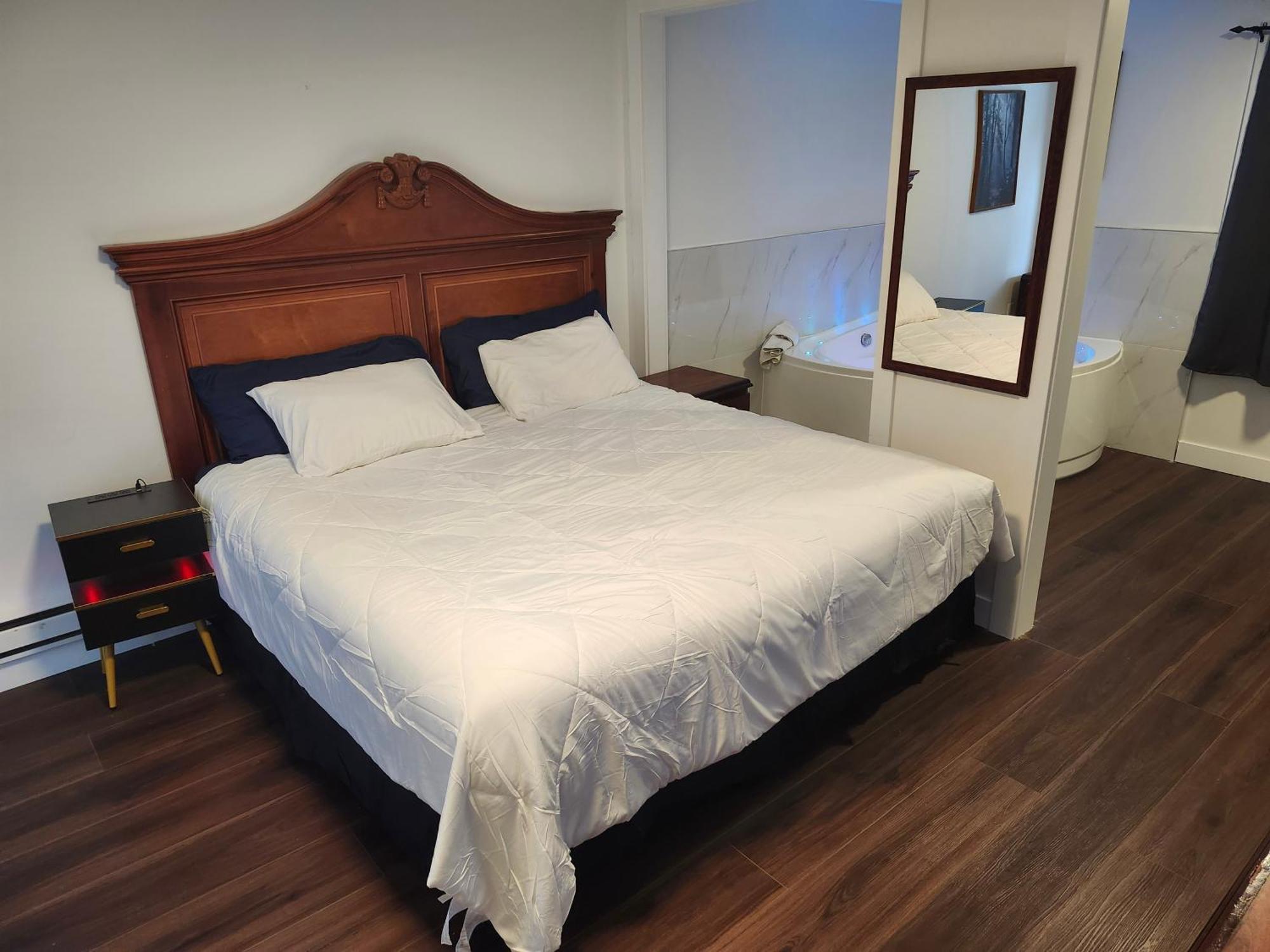 Cache Creek Inn Buitenkant foto